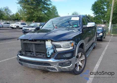 2019 Ram 1500 Laramie 4X4 5'7 Box из США, поврежденный, VIN 1C6SRFJT6KN663421